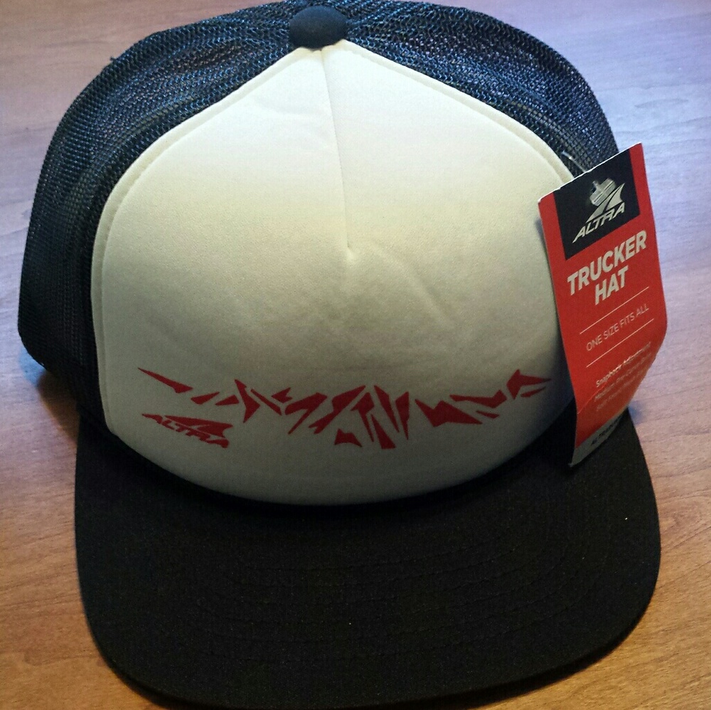 Altra Lone Peak trucker hat